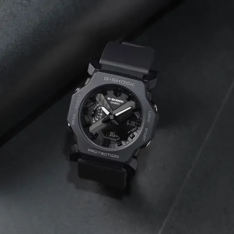 CASIO G-SHOCK GA-2300-1AER